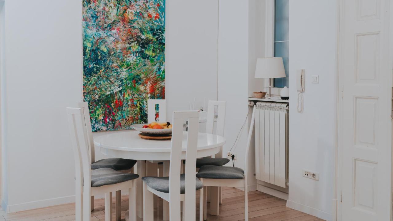 Salon Apartment In Dorcol Historical Belgrade Luaran gambar